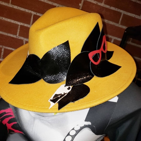 Yellow Panama Hat w/Leather Trim - Picture 10 of 10